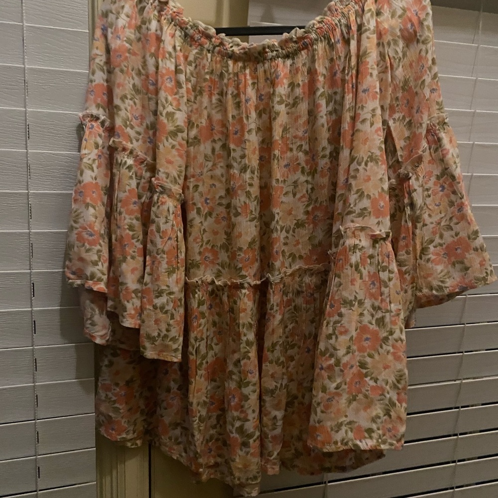 American eagle top
